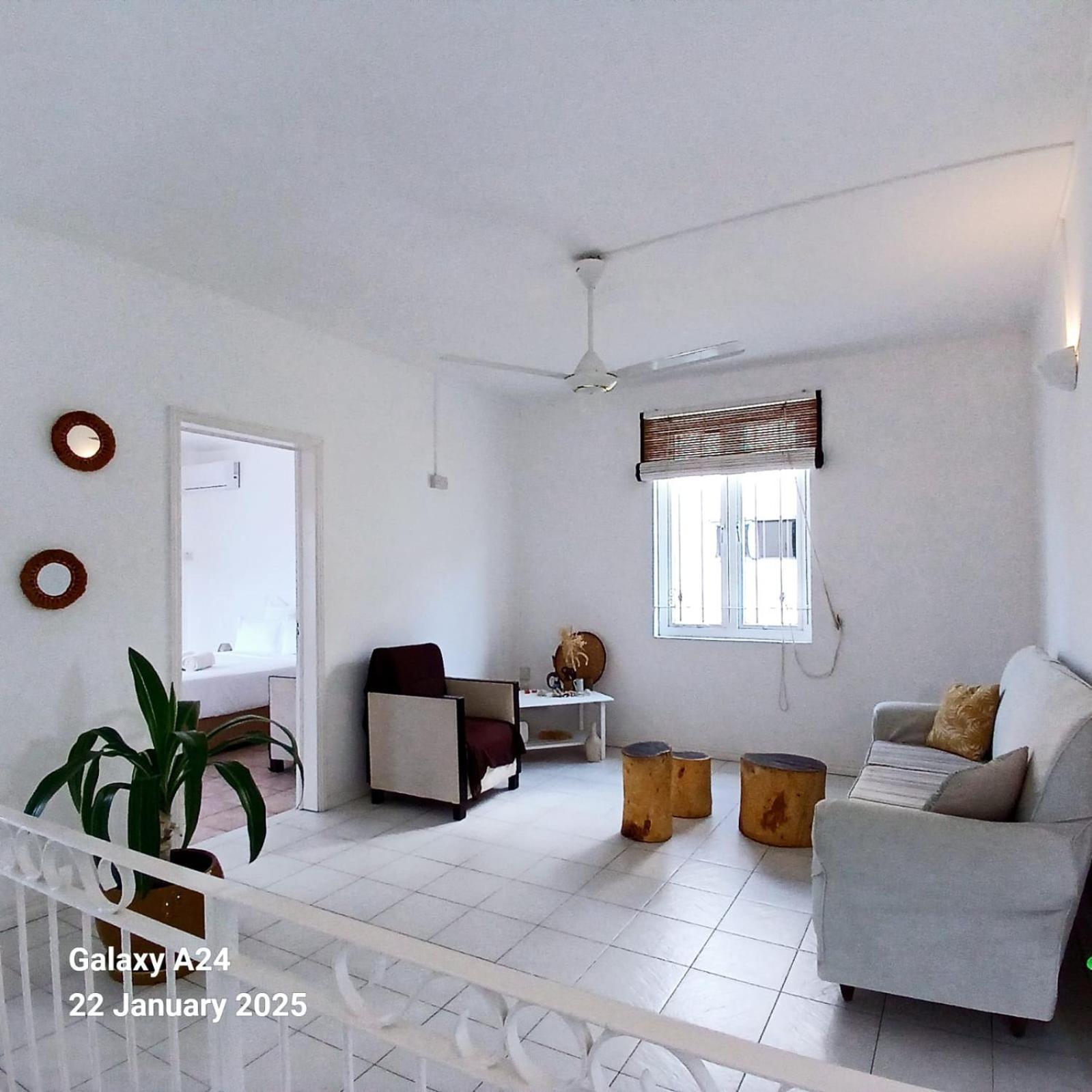 Appartement The Coral House à Rivière Noire Extérieur photo